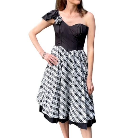 GUNNE SAX VINTAGE ONE SHOULDER PLAID TAFFETA 1980S PARTY PROM DRESS - Picture 1 of 15